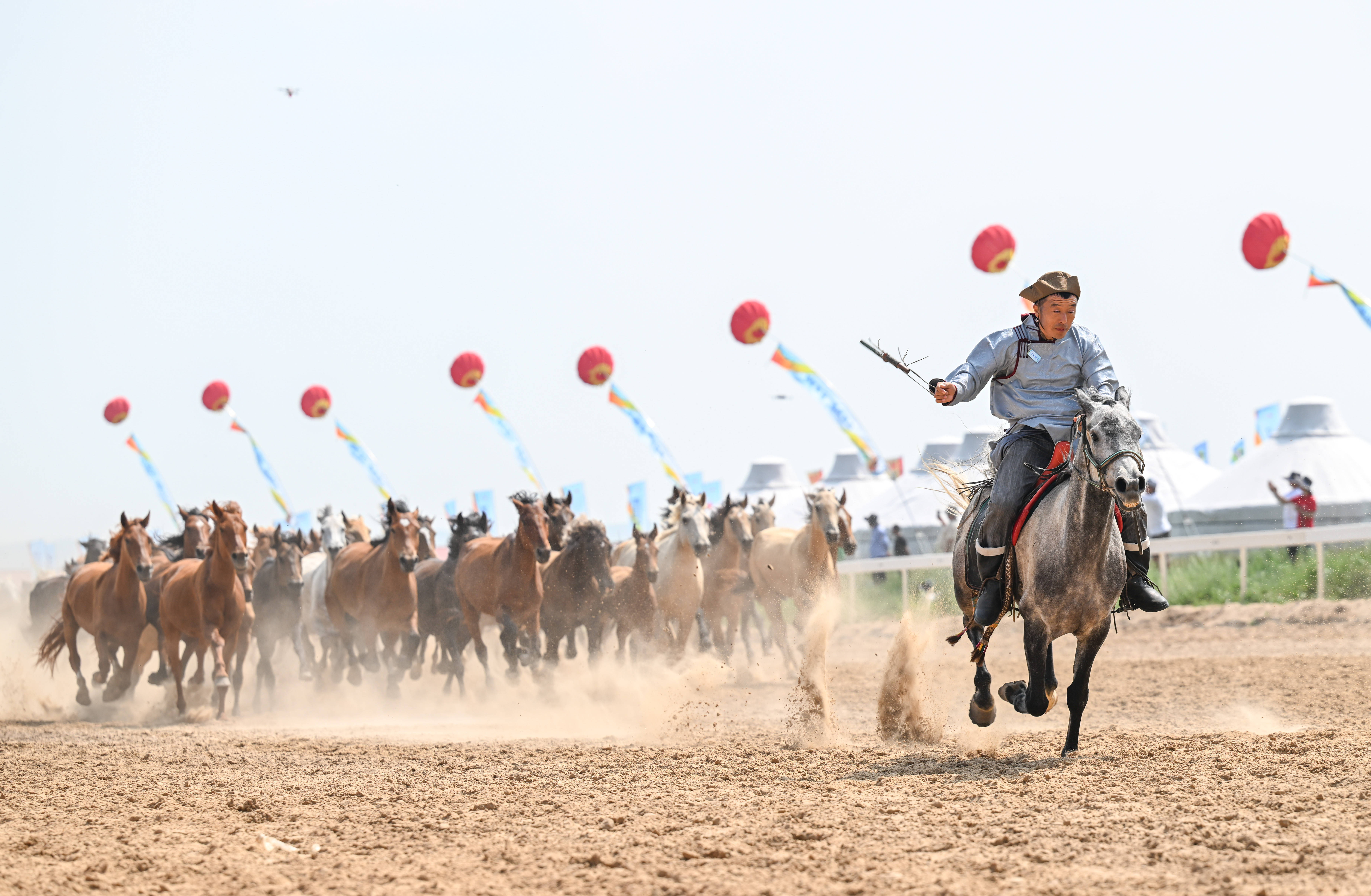 (体育)内蒙古自治区第二届蒙古马超级联赛开幕