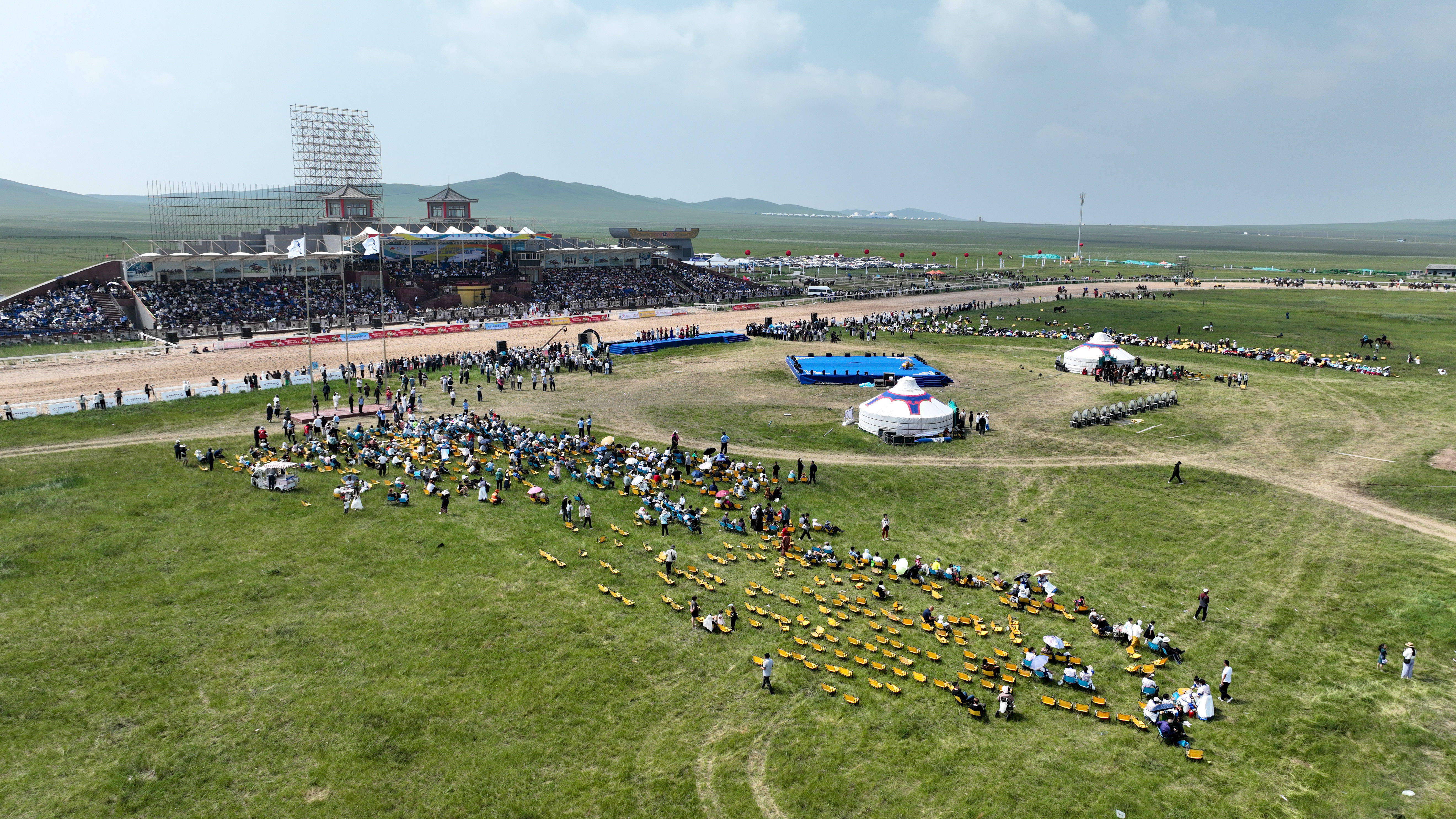 (体育)内蒙古自治区第二届蒙古马超级联赛开幕