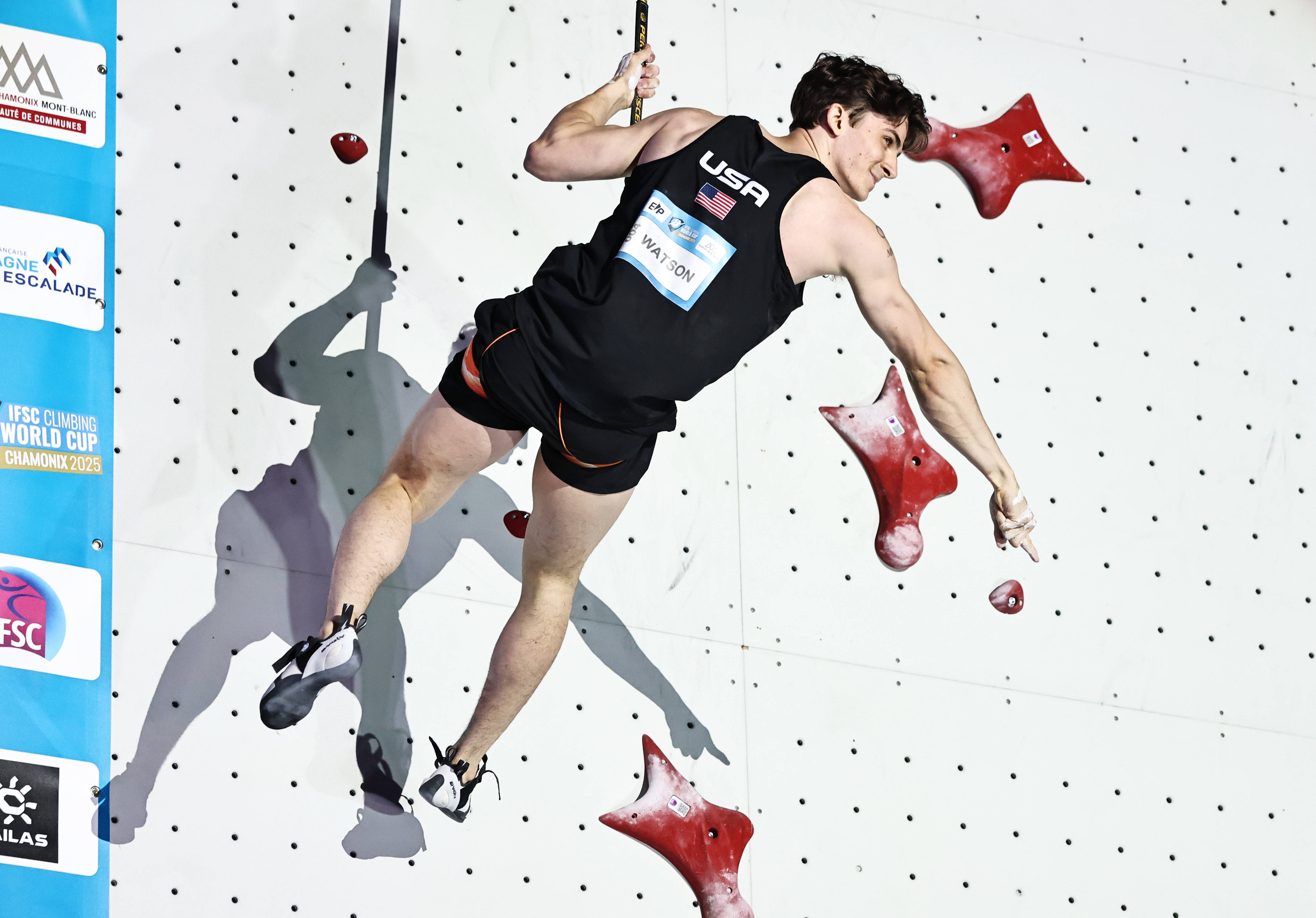 攀岩世界杯霞慕尼站丨男子速度决赛赛况