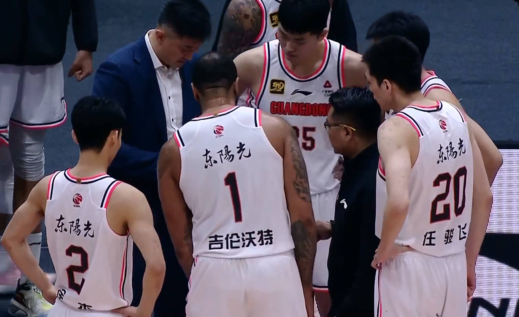 太适合广东队！广州旧将被CBA多队看中，这才是杜锋要的小外援？