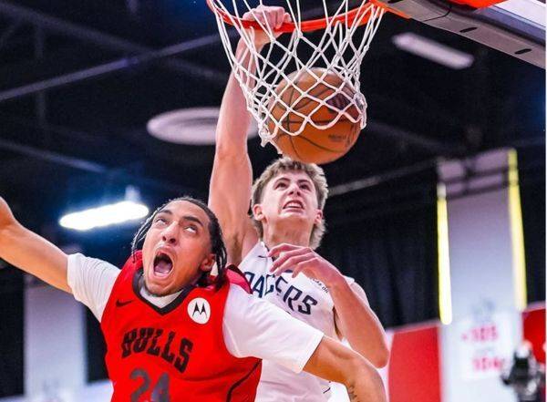 NBA夏季联赛最凶残扣篮诞生！步行者白人扣将让对手吓到翻白眼