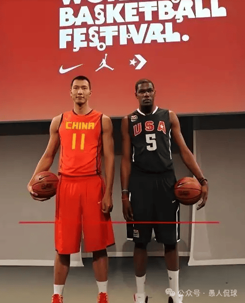 为何NBA巨星几乎被黑人球员垄断？这5张照片 能给你答案