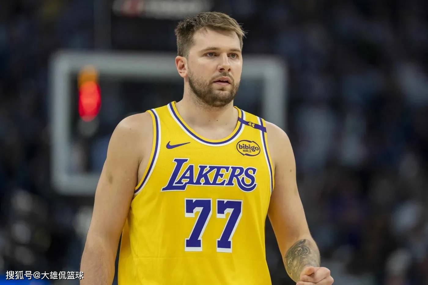 湖人队冒着与詹姆斯分道扬镳的风险，优先考虑东契奇的未来