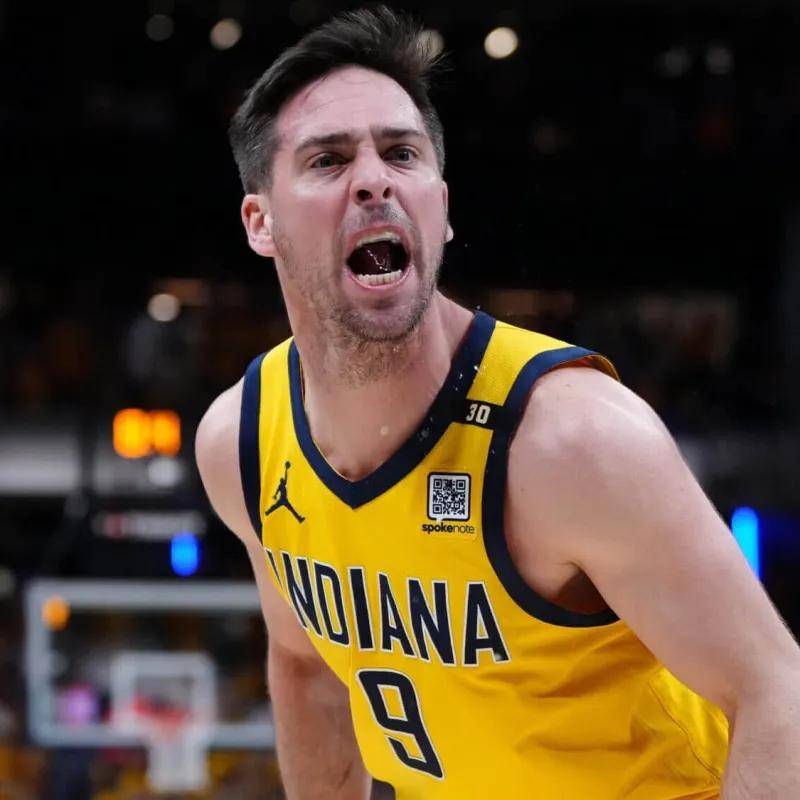 步行者捍卫荣耀:团队篮球奏响逆袭序曲,雷霆败走印第安纳