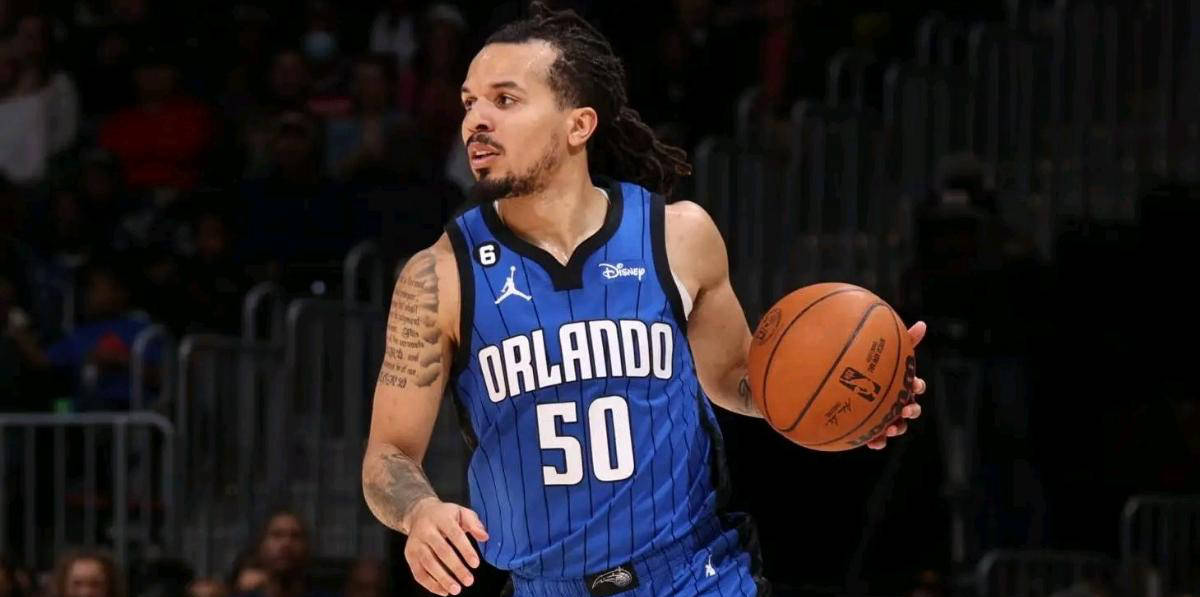 密尔沃基雄鹿连续签约达到10笔