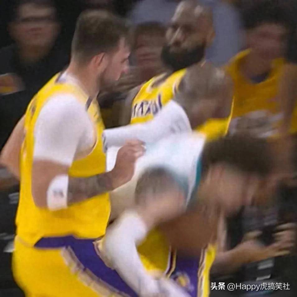 夏洛特黄蜂，NBA的“隐形冠军”，消失时或无人发觉