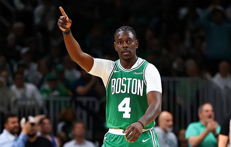 kaiyun-萨克拉门托国王有意收购凯尔特人后卫霍勒迪