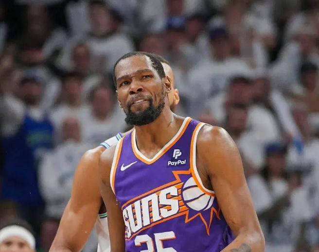 开云-圣安东尼奥马刺朝气蓬勃，或组建超豪华三巨头阵容