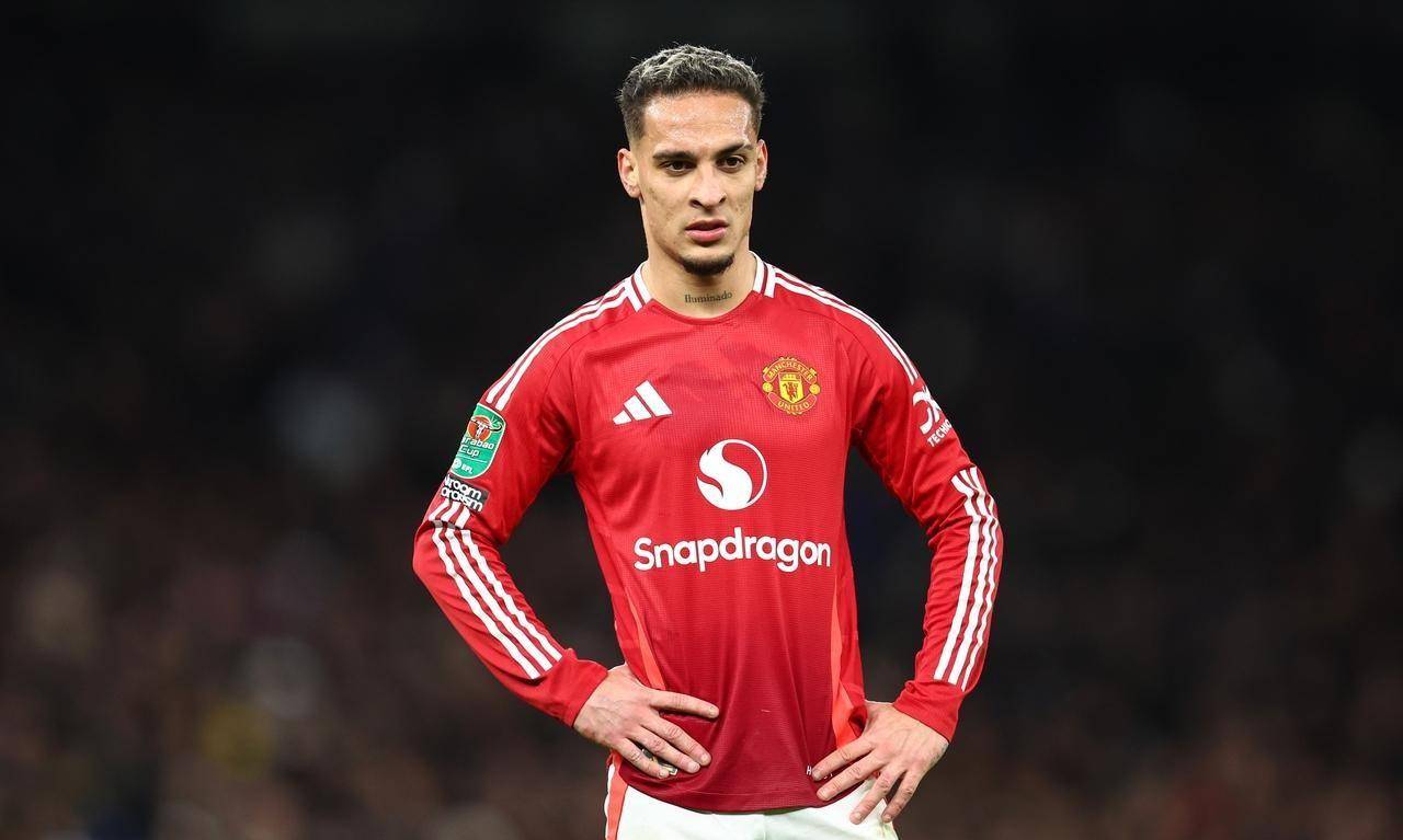 1.33亿镑!曼联高价引援再翻车,多年烧钱难破成绩怪圈?