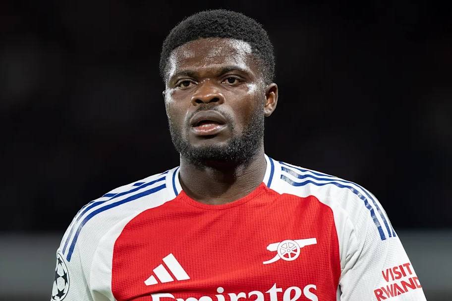 阿森纳寻觅托马斯替代者,目光锁定布伦特福德队长