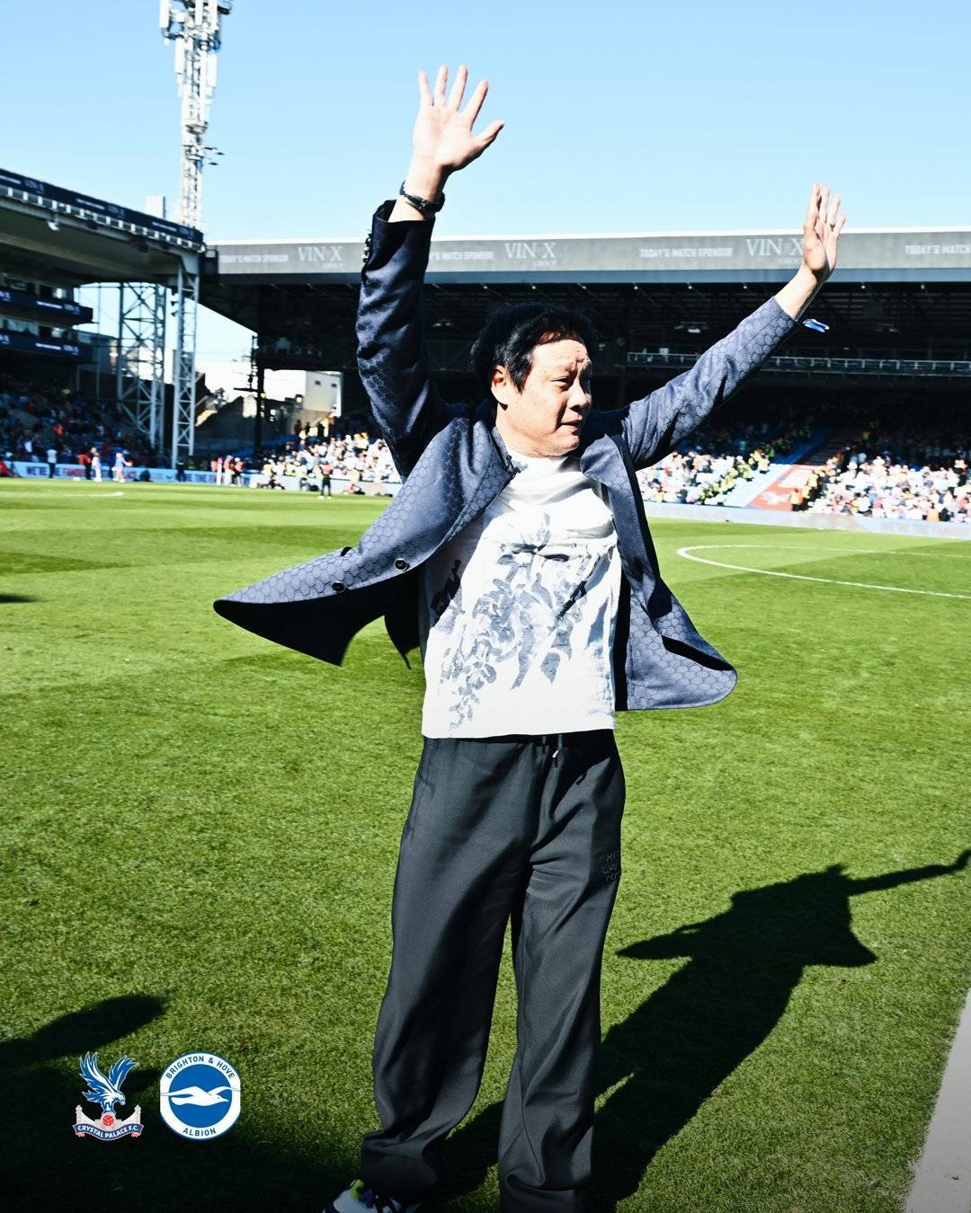 kaiyun-水晶宫夺队史首冠，赛后范志毅社媒被刷屏：水晶宫夺冠啦！