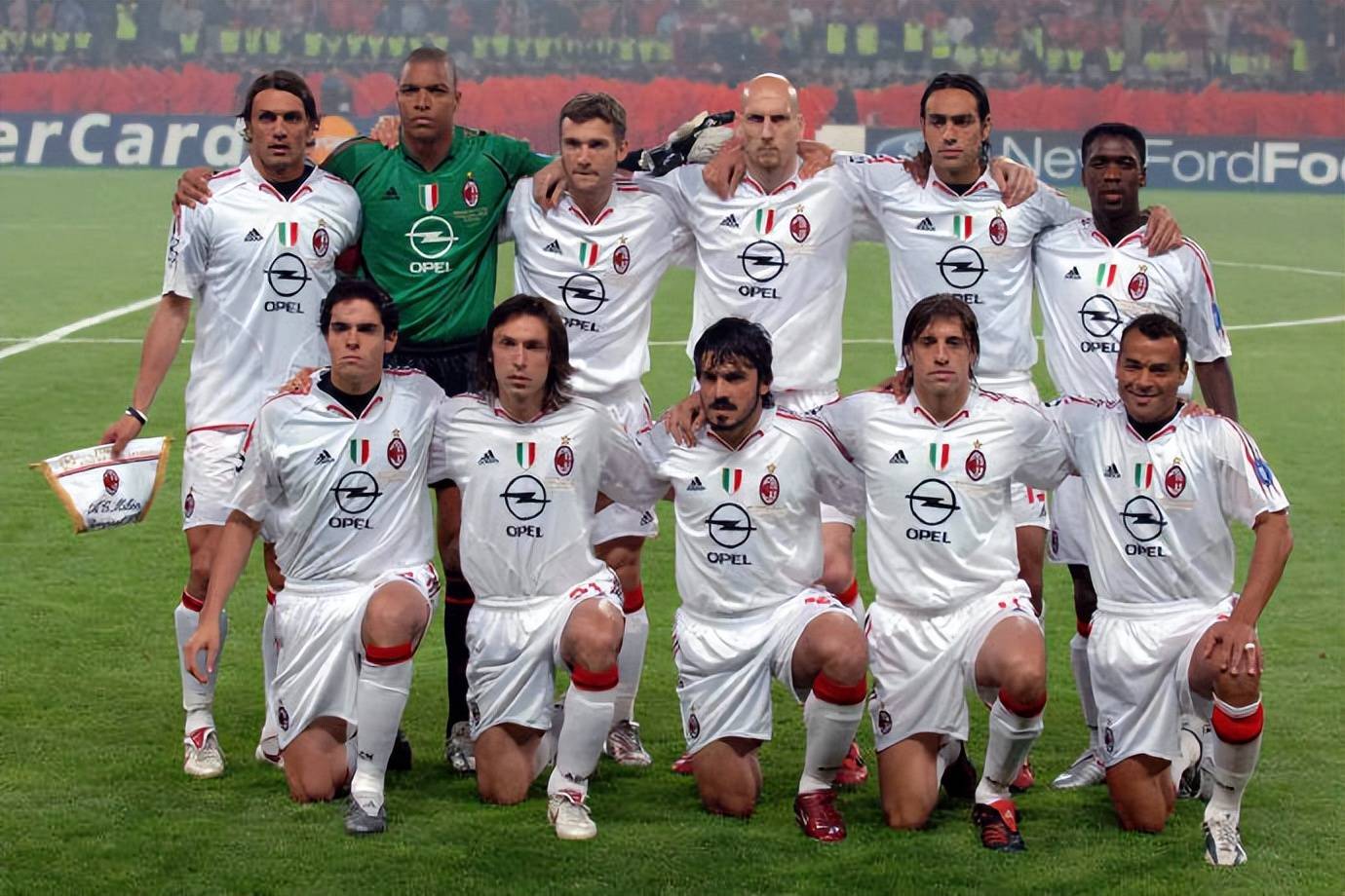 开云体育下载-【资料】AC米兰2004-2005赛季欧冠半决赛胜埃因霍温，决赛负利物浦【AC米兰资料】【足球资料】