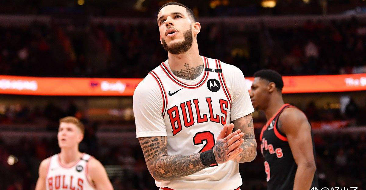 开云体育首页-克利夫兰骑士球迷对朗佐·鲍尔交易的惊人反应