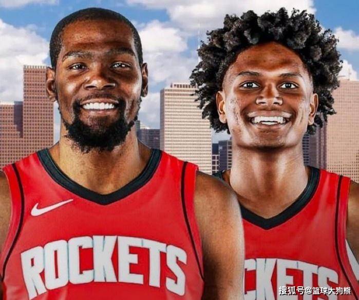 杜兰特转型？得分王可化身控球前锋！火箭队控卫荒，自此迎刃而解